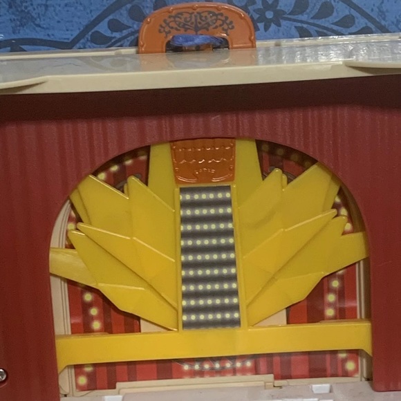 Coco Playset for Skullectables Figures Disney Pixar Miguel Dante Disney Pixar - Picture 9 of 12